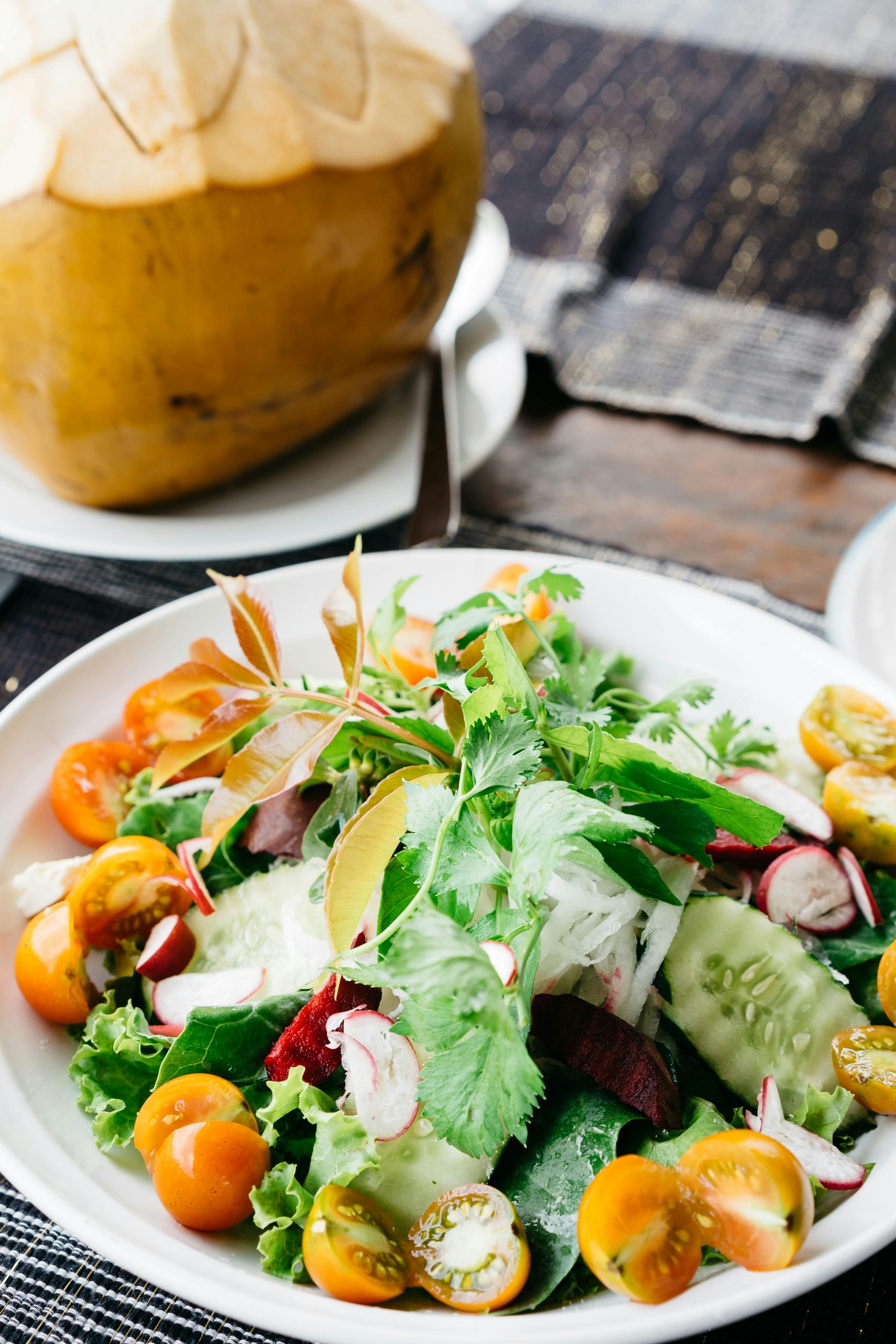 " Don’t Ruin Your Salad! 5 Tips for Keeping It Healthy"